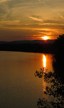 Locals near Shawnee State Park in Schellsburg, Pennsylvania are clearing space on their calendars to learn how to photograph picturesque sunsets with Regional Outdoor Rec Coordinator George Barner.