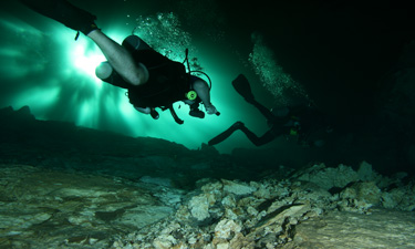 The SUDS diving program offers disabled veterans physical and mental freedom they may not be able to find on land.